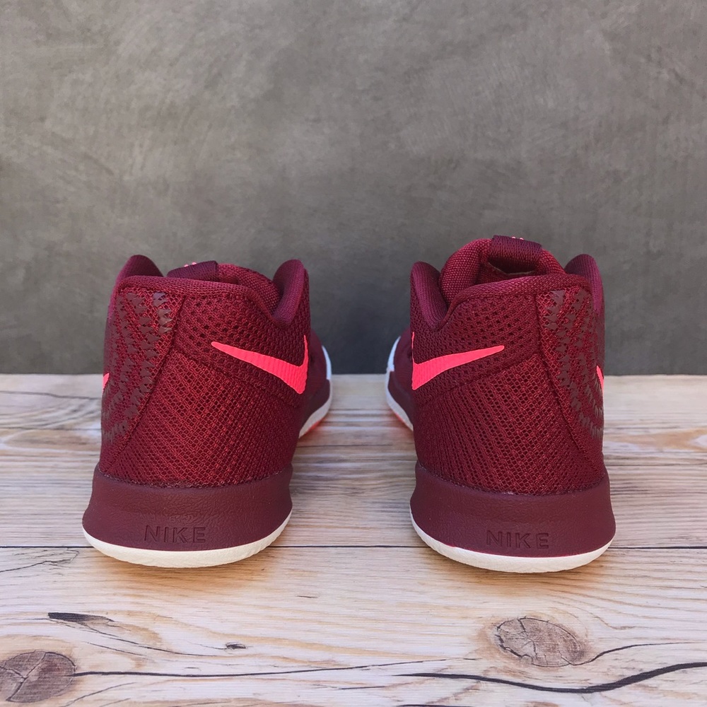Nike Kyrie 3 (TD) Team Red/Hot Punch-White - Picture 11 of 16